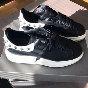 Alexander McQueen men sneakers with studs- US 8.5